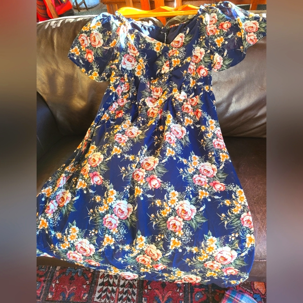 NWT BloomChic floral dress sz 26